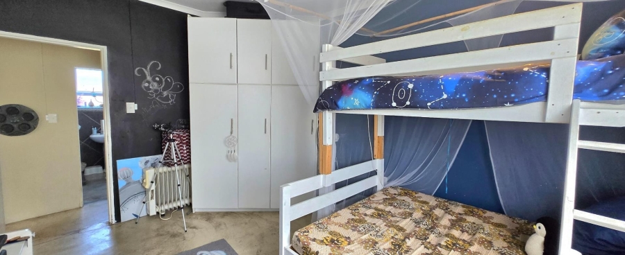 4 Bedroom Property for Sale in Franskraal Western Cape